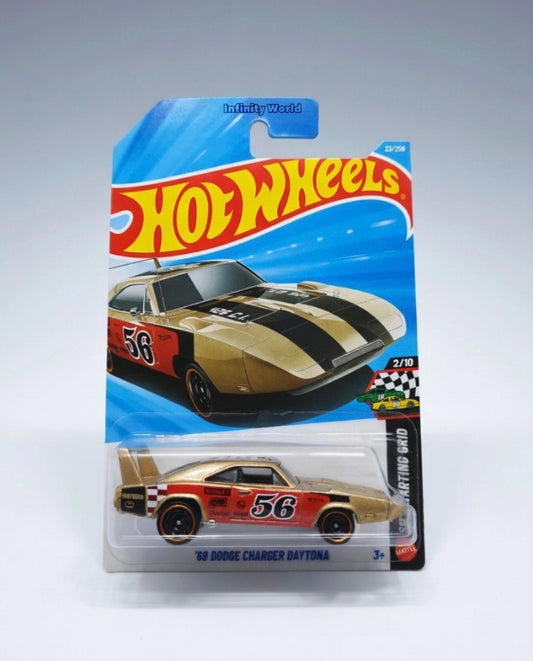 Hotwheels '69Dodge Charger Daytona